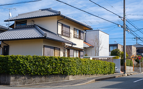 空き家を放置する前に売却や活用を検討しましょう